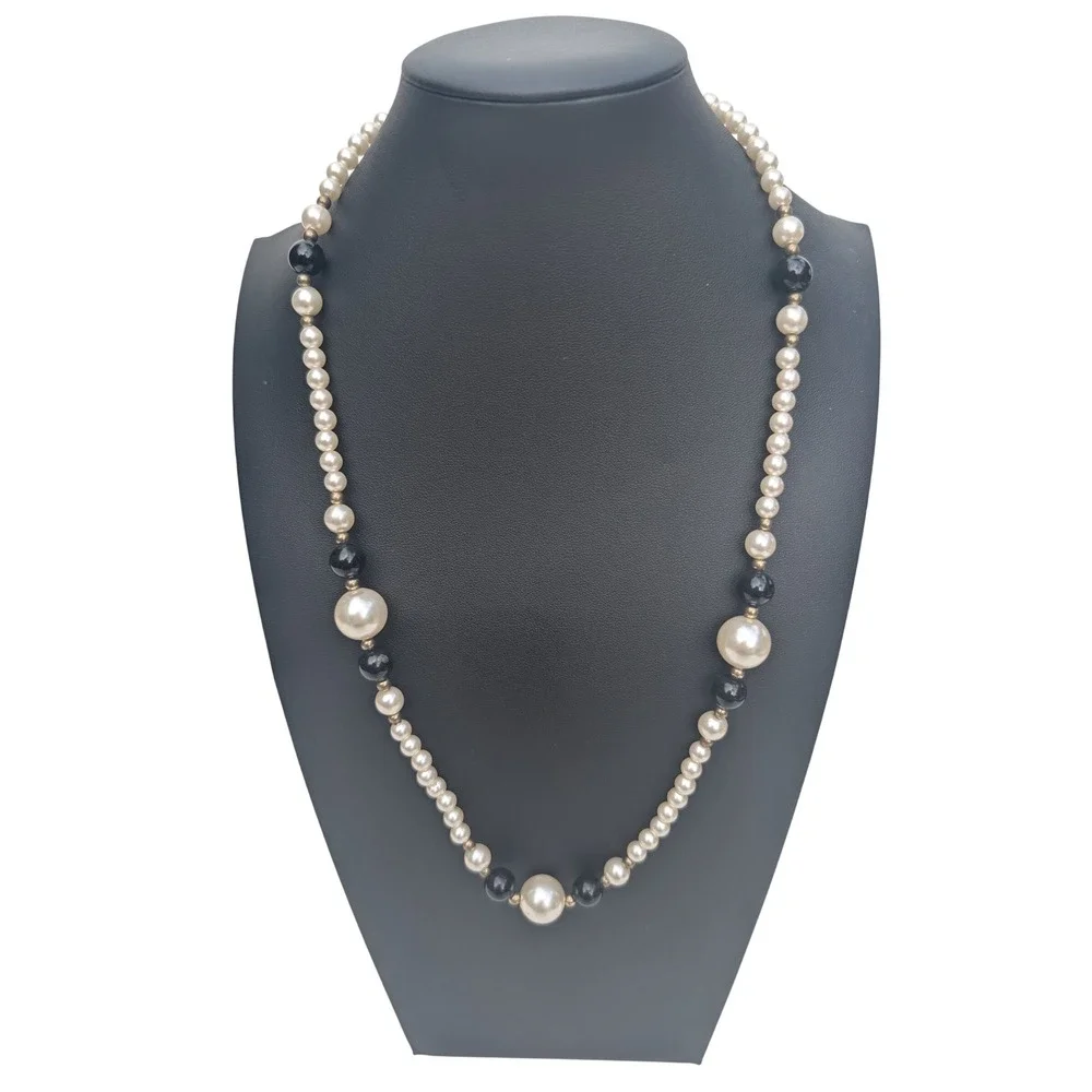 Vintage Faux Pearl Necklace Black White Graduated Beaded Gold Tone Clasp 24 Inch